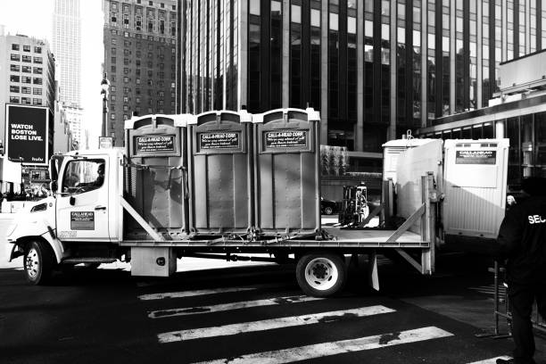Portable Toilet Options We Offer in Minnetonka, MN